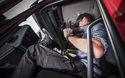 Lorry driver receives £18,000 for finger fracture